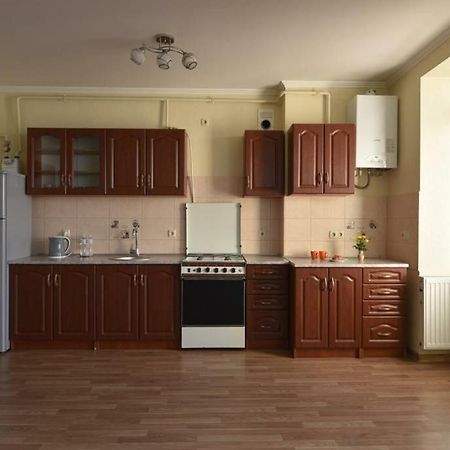 Затишна Красива Квартира-Студія В Новобудові З Балконом Černovice Exteriér fotografie